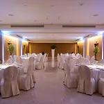 Hotel Gold Tower Lifestyle