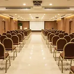 Gold Tower Lifestyle 4* Neapel