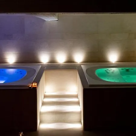 Gold Tower Lifestyle 酒店 4*