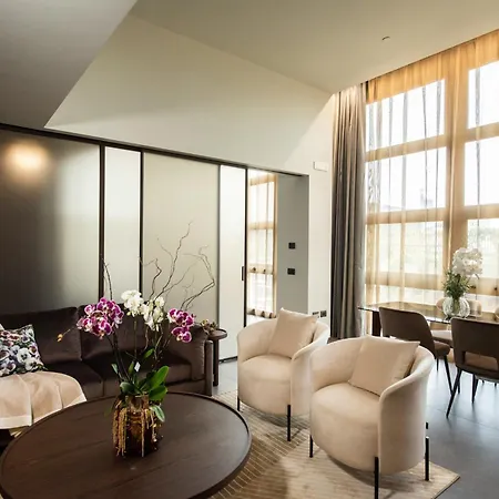 酒店 Gold Tower Lifestyle