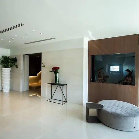 Gold Tower Lifestyle 4*