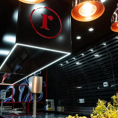 Gold Tower Lifestyle Hotel Naples