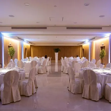 Hotel Gold Tower Lifestyle