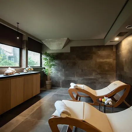 Gold Tower Lifestyle