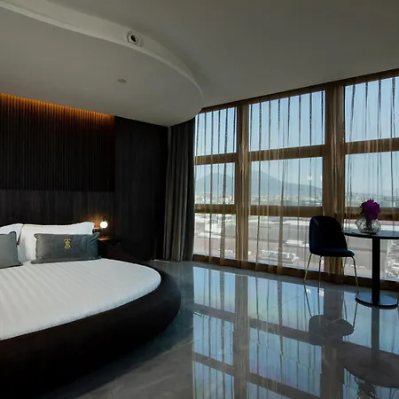 Gold Tower Lifestyle 4*