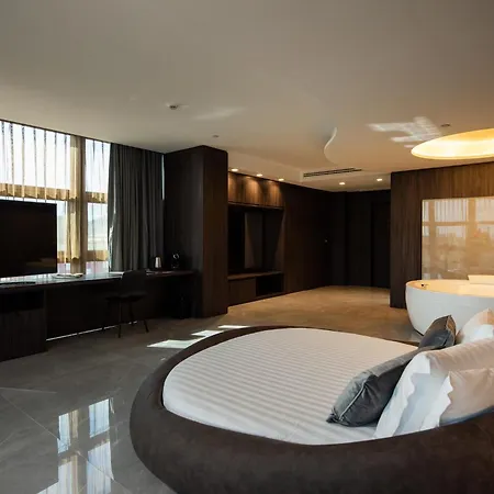 Gold Tower Lifestyle Hotel