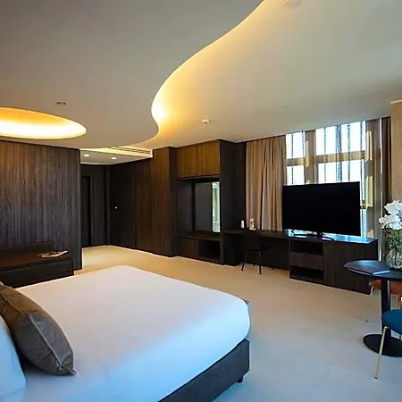 Gold Tower Lifestyle 4*