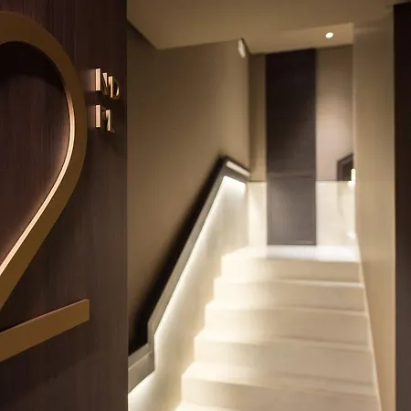 Gold Tower Lifestyle Hotel Naples
