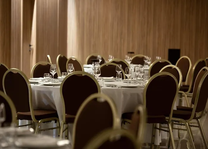 Gold Tower Lifestyle 4*