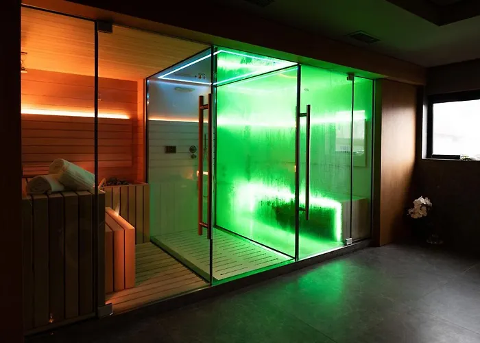 Gold Tower Lifestyle 4*