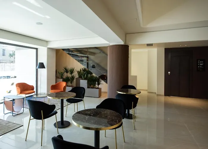 Gold Tower Lifestyle Ξενοδοχείο 4*