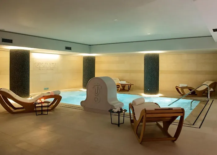 Gold Tower Lifestyle Ξενοδοχείο