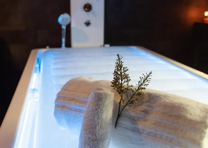 Gold Tower Lifestyle 4*