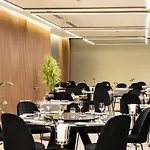 Gold Tower Lifestyle Отель Неаполь