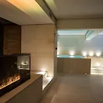 Отель Gold Tower Lifestyle Неаполь