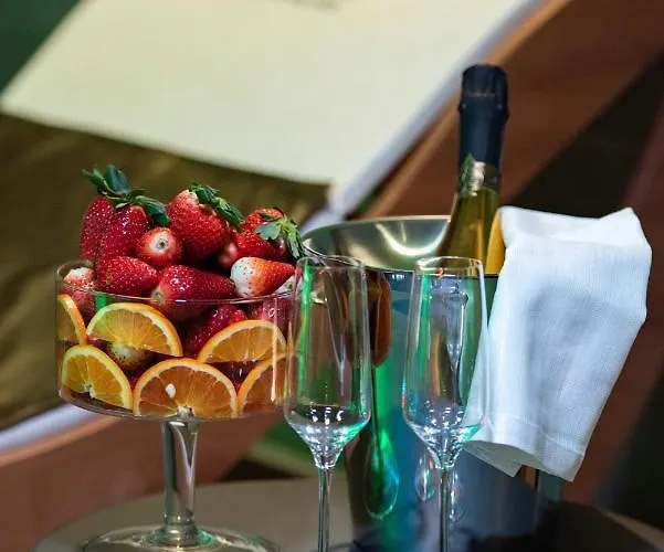 Hotel Gold Tower Lifestyle 4*